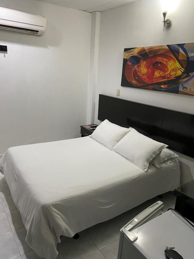 Hotel Barrancabermeja Plaza Exterior foto