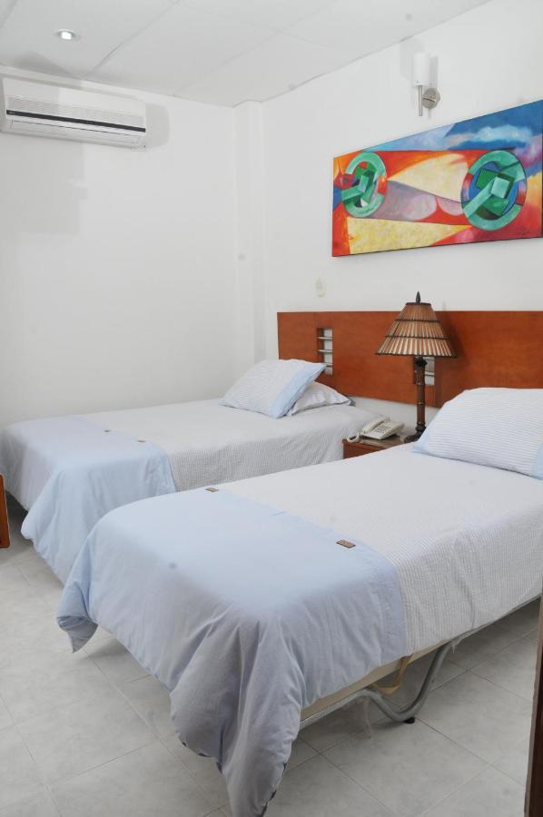 Hotel Barrancabermeja Plaza Exterior foto